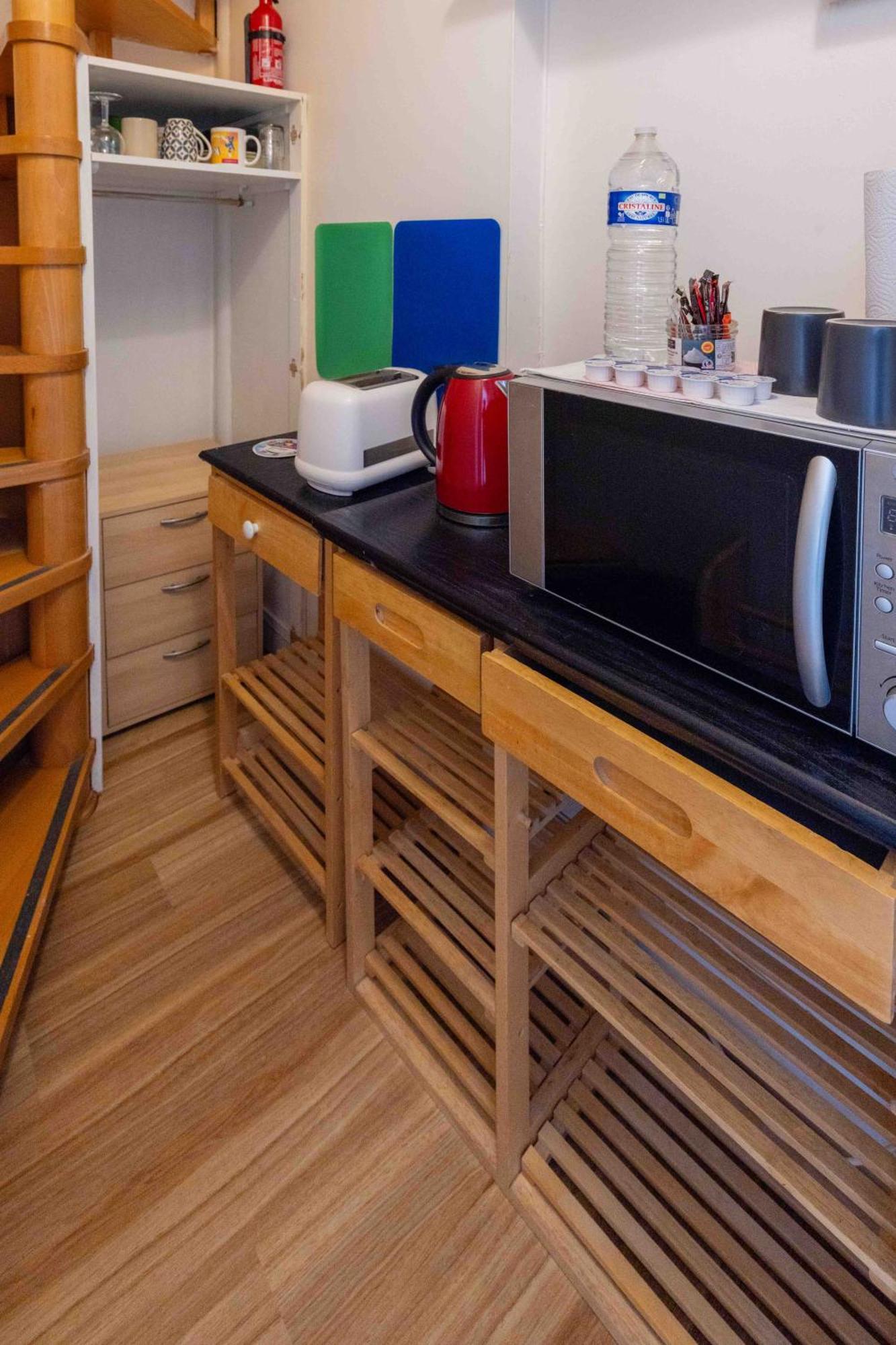 Well Located Apartment In Paris Exteriör bild